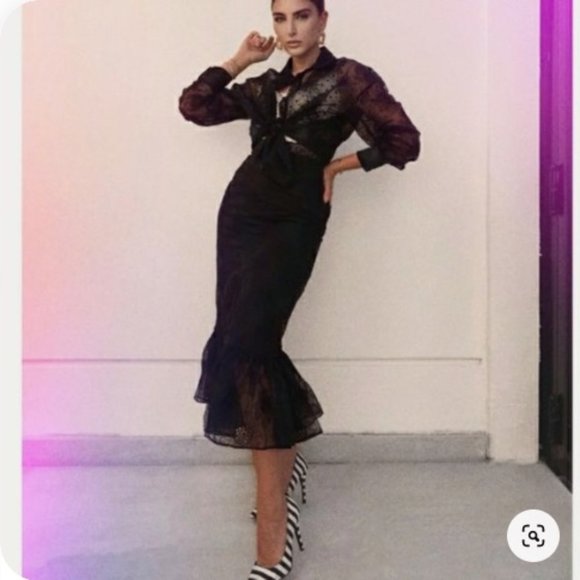 EUC SANDRA MANSOUR X H & M Lace Mermaid Ruffle Midi Skirt 12 - Picture 1 of 10